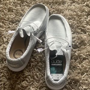 HEYDUDE Wally free men’s size 10 never worn (tags)